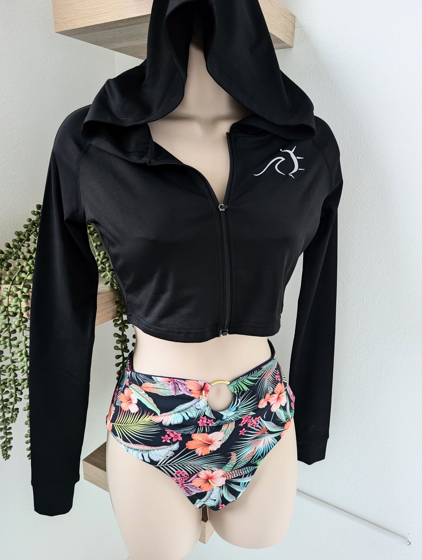 Solar Drift Cropped Rash Guard with Hoodie – Women's Sun Protection Swimwear