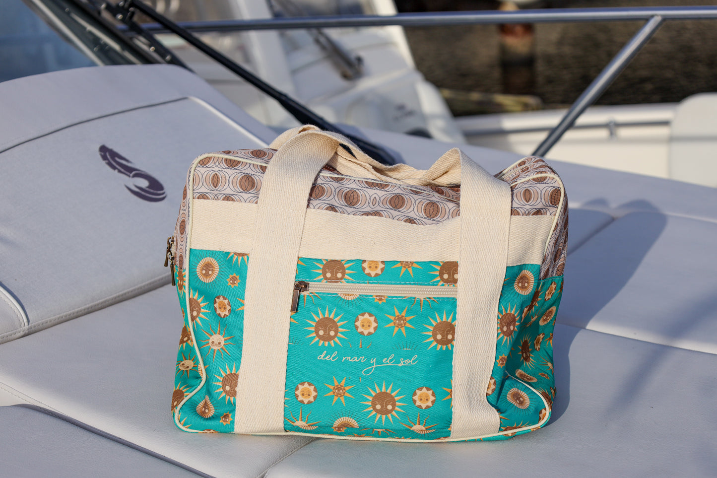 women beach tote bag with waterproof lining boat bag