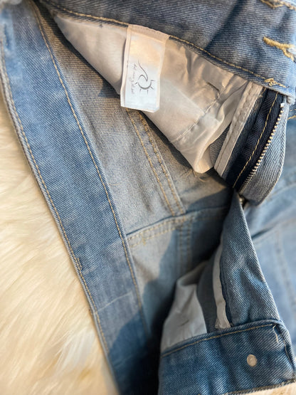 Casual Street Outfit Ripped Jeans 