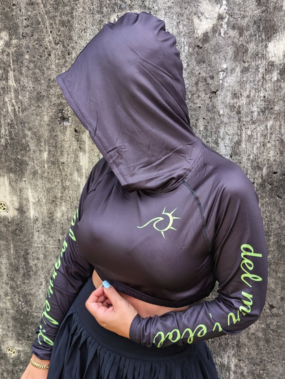 Cropped rash guard stylish beach look Sun Protection Long sleeve beach top with hoodie 