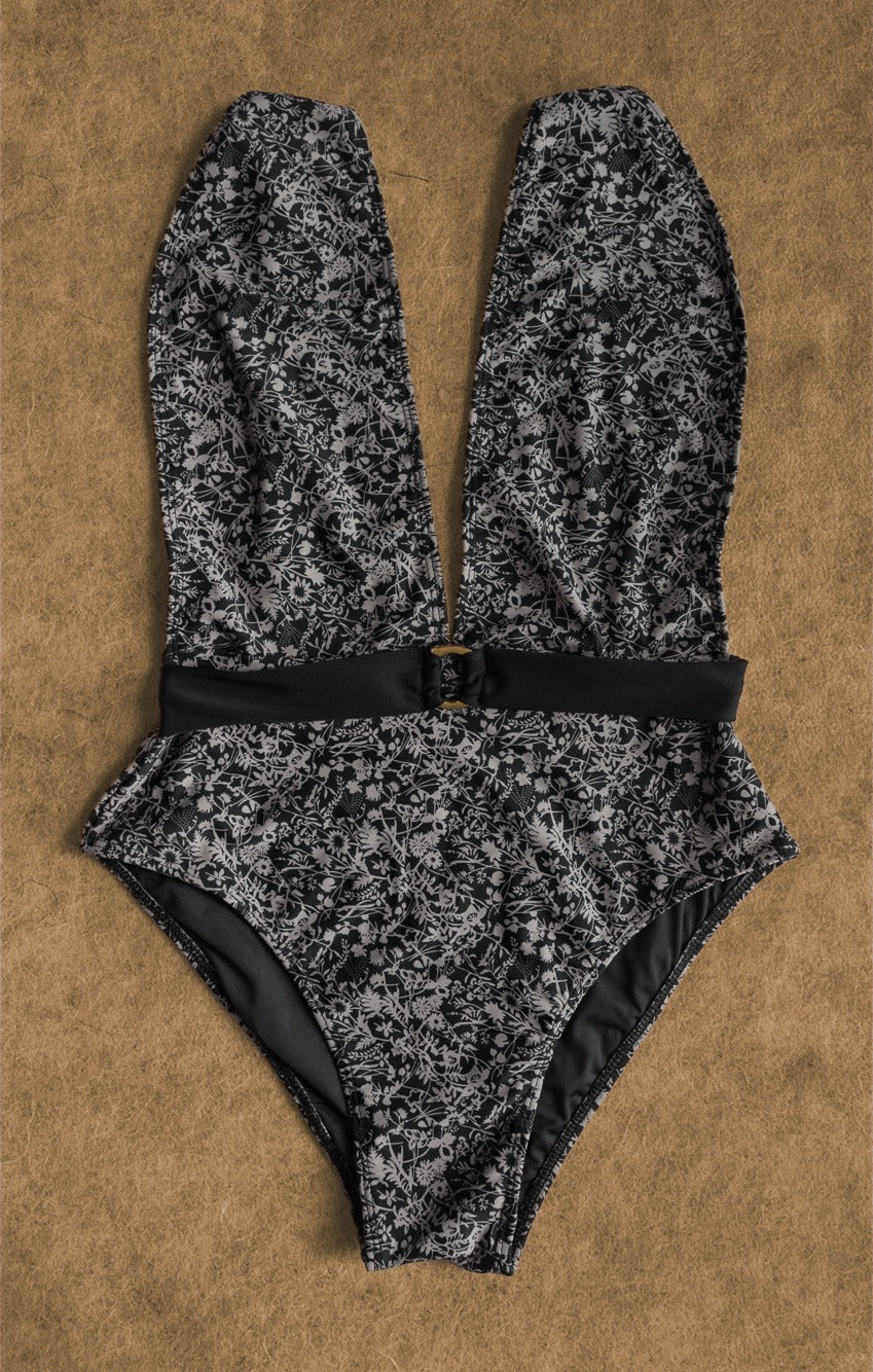 Black Floral Sophistication" – One-Piece Designer Swimsuit from the Yacht Luxury Collection
