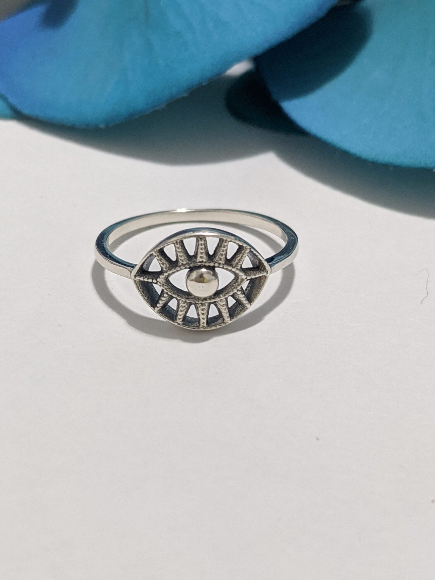 Eye Ring