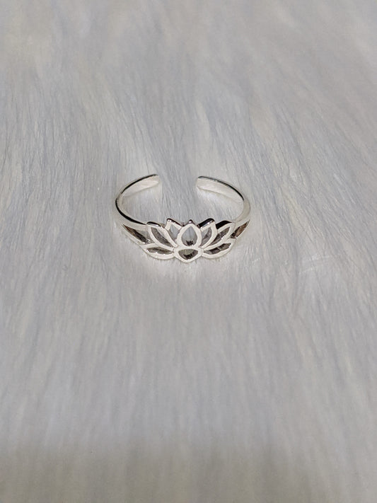 Lotus Toe Ring