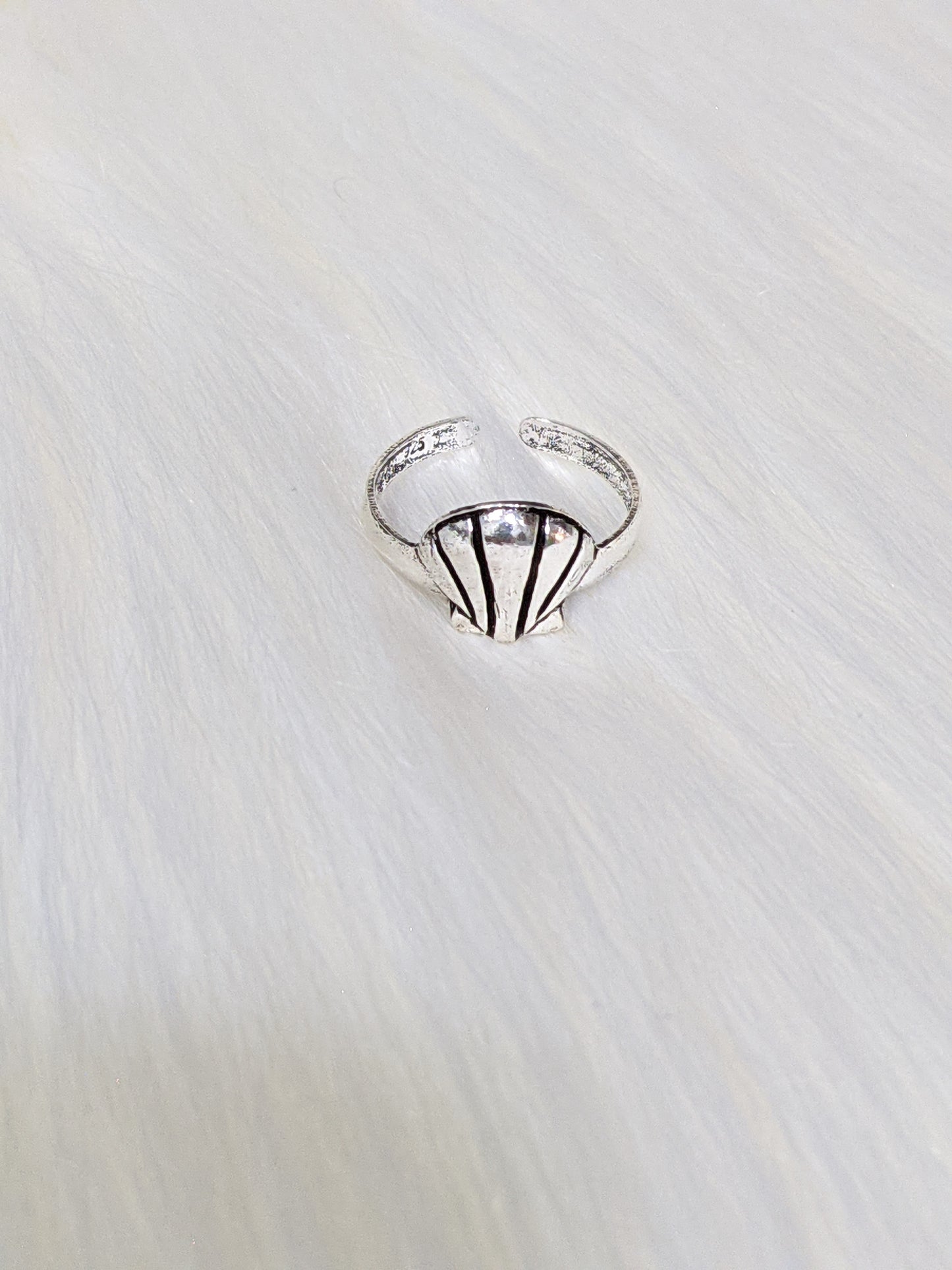 Seashell Toe Ring