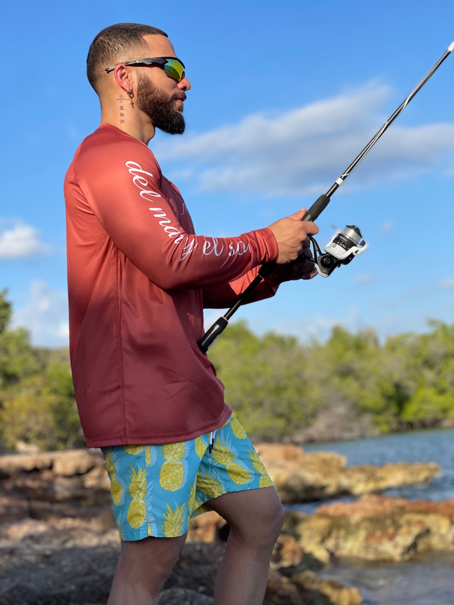 Men’s terracotta rash guard long sleeve sun protection shirt