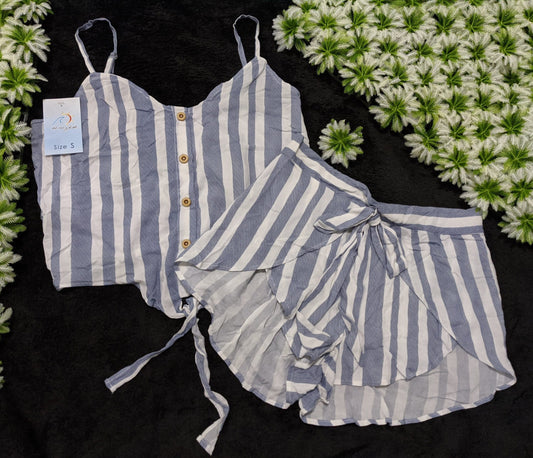 Blue/White Stripes Short